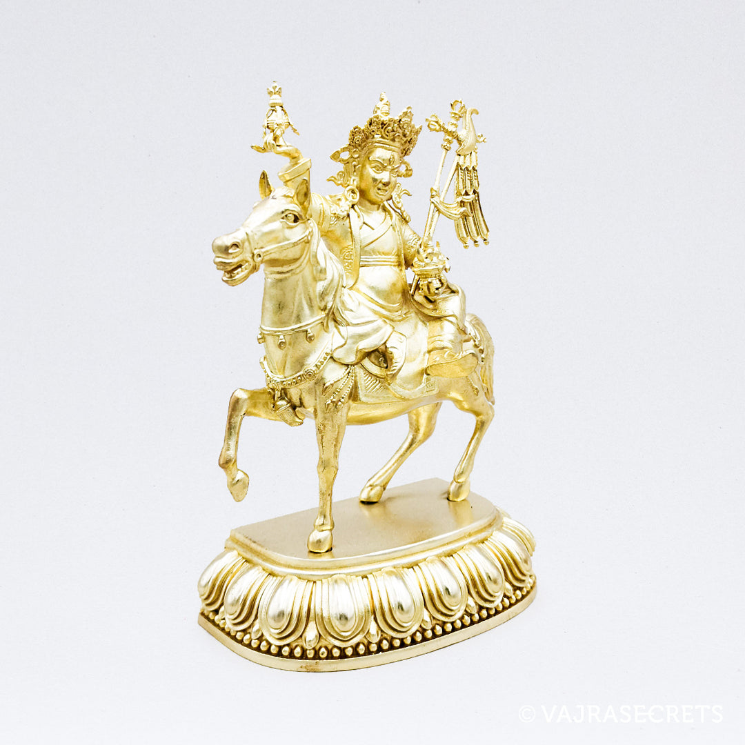 Gyenze Brass Statue with Gold Finish, 6 inch