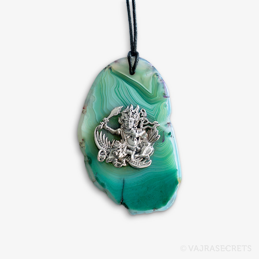Trakze Pendant with Green Banded Agate