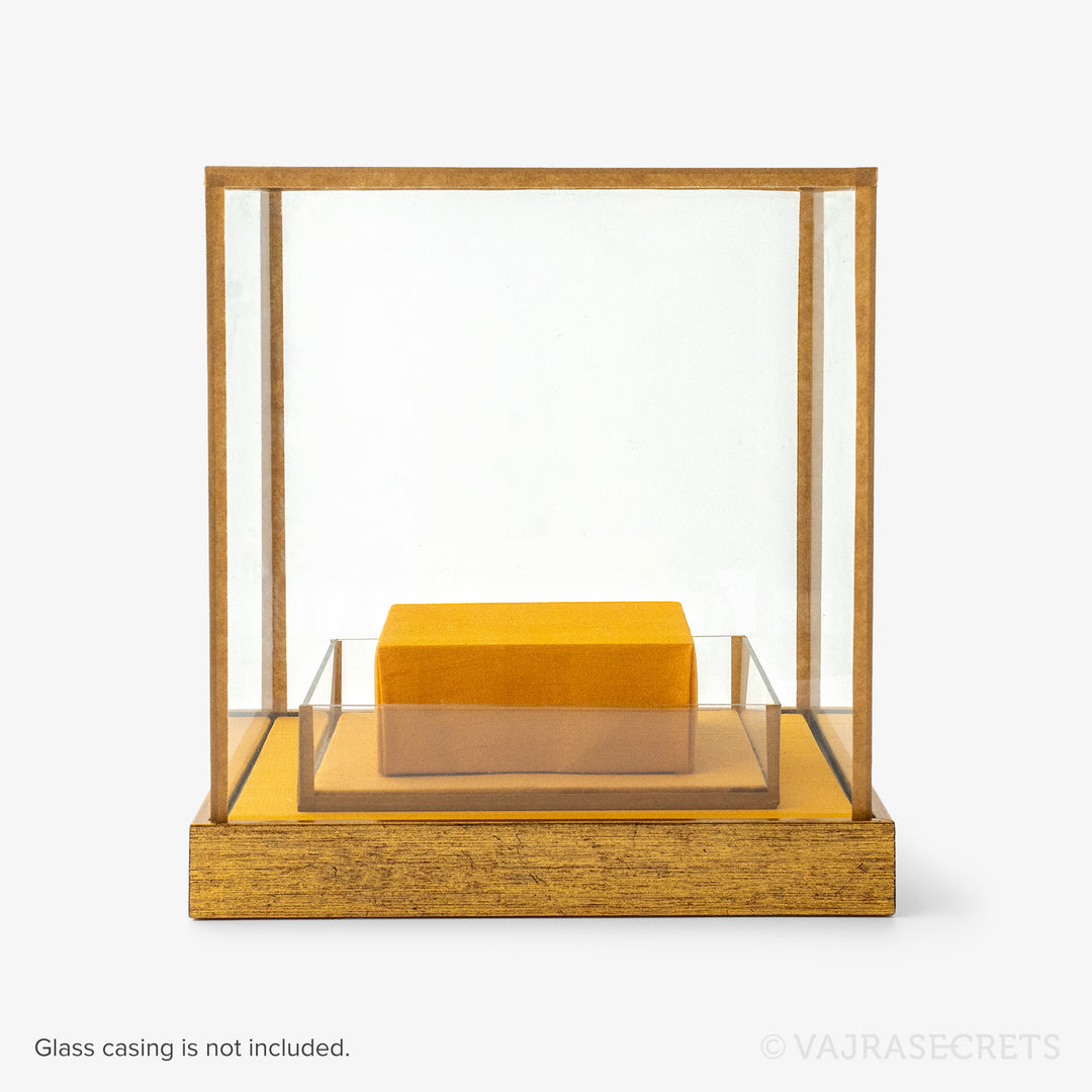 Wealth Vase Stand