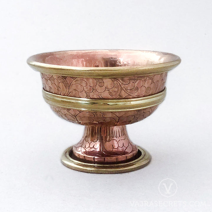 Brass-Trimmed Polished Copper Carved Offering Bowls, 4 inch (Set of 7)