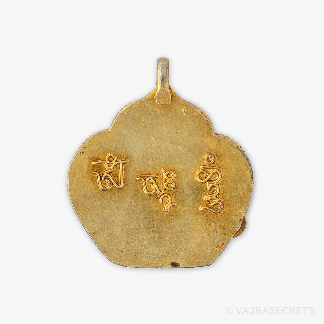 Chenrezig (Four-Armed) Filigree & Gemstone Pendant