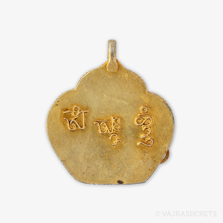 Chenrezig (Four-Armed) Filigree & Gemstone Pendant