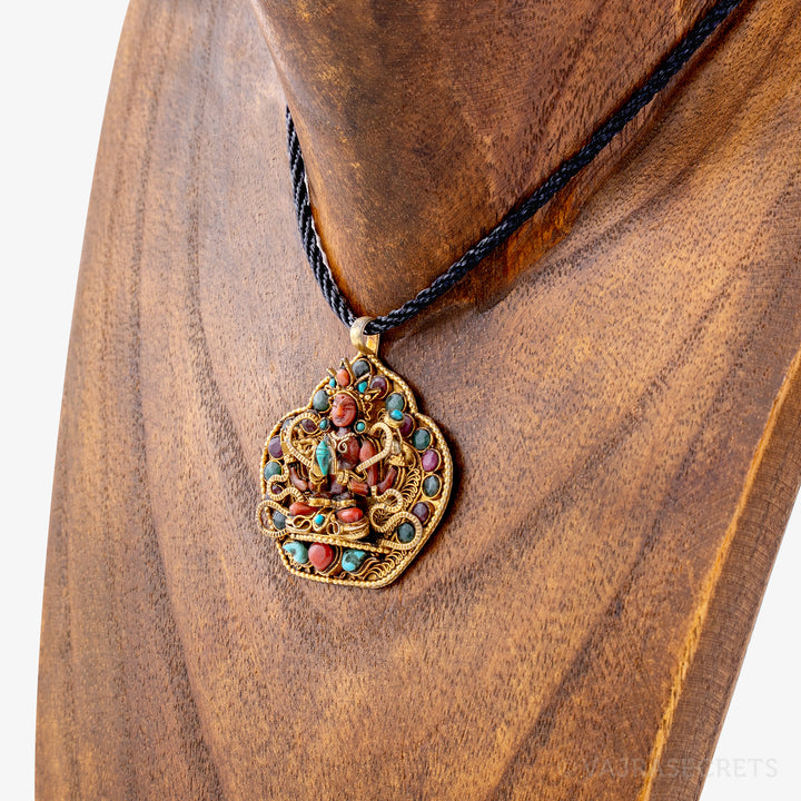Chenrezig (Four-Armed) Filigree & Gemstone Pendant