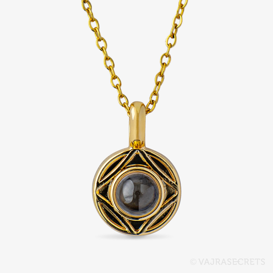 Blessed Dorje Shugden Microfilm Projection Pendant with Chain