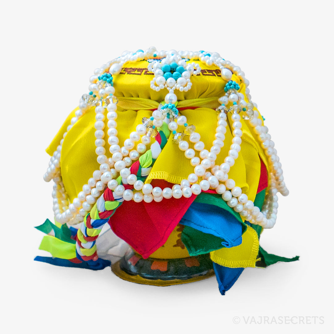 Pearl Offerings for Wealth Vase