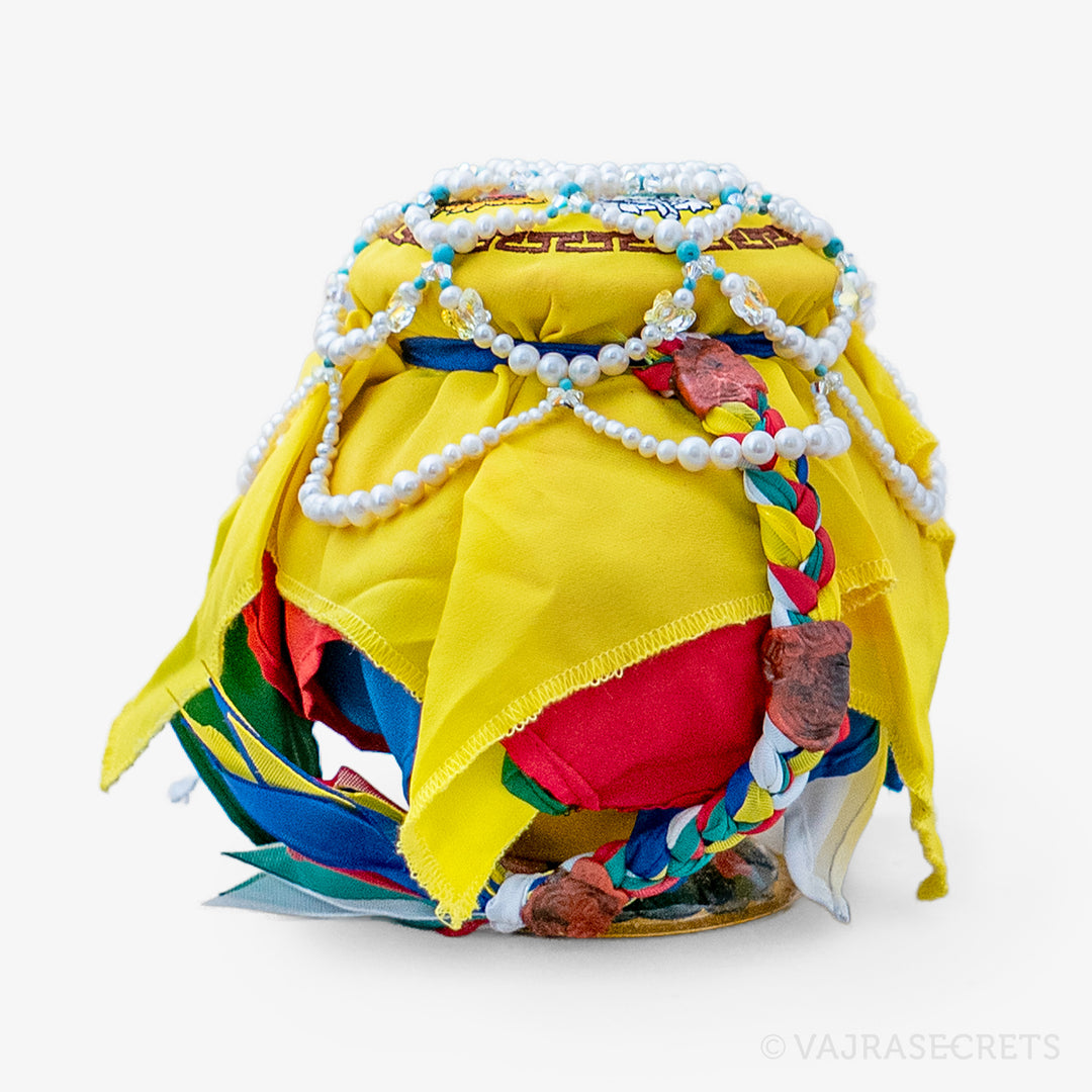 Pearl Offerings for Wealth Vase